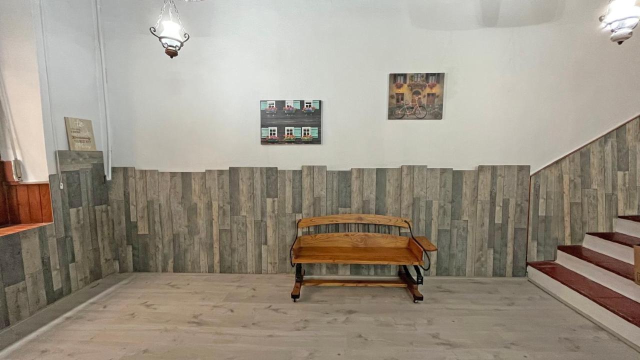 Hostal La Premsa Arenys de Mar Εξωτερικό φωτογραφία
