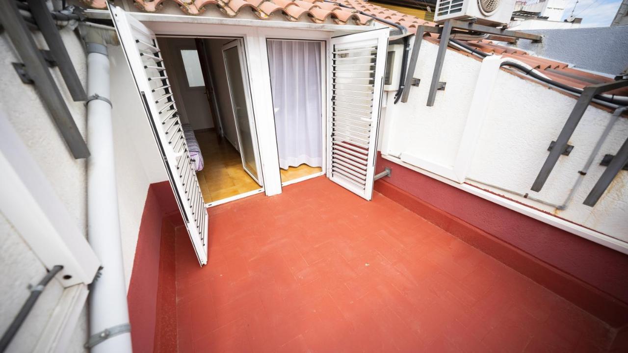 Hostal La Premsa Arenys de Mar Εξωτερικό φωτογραφία